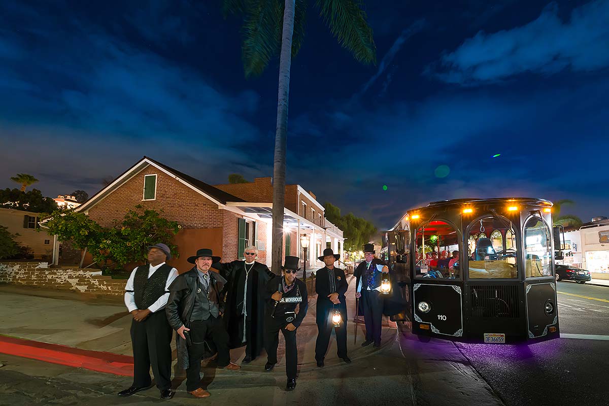 San Diego Ghosts & Gravestones trolley and hosts in front of Whaley House