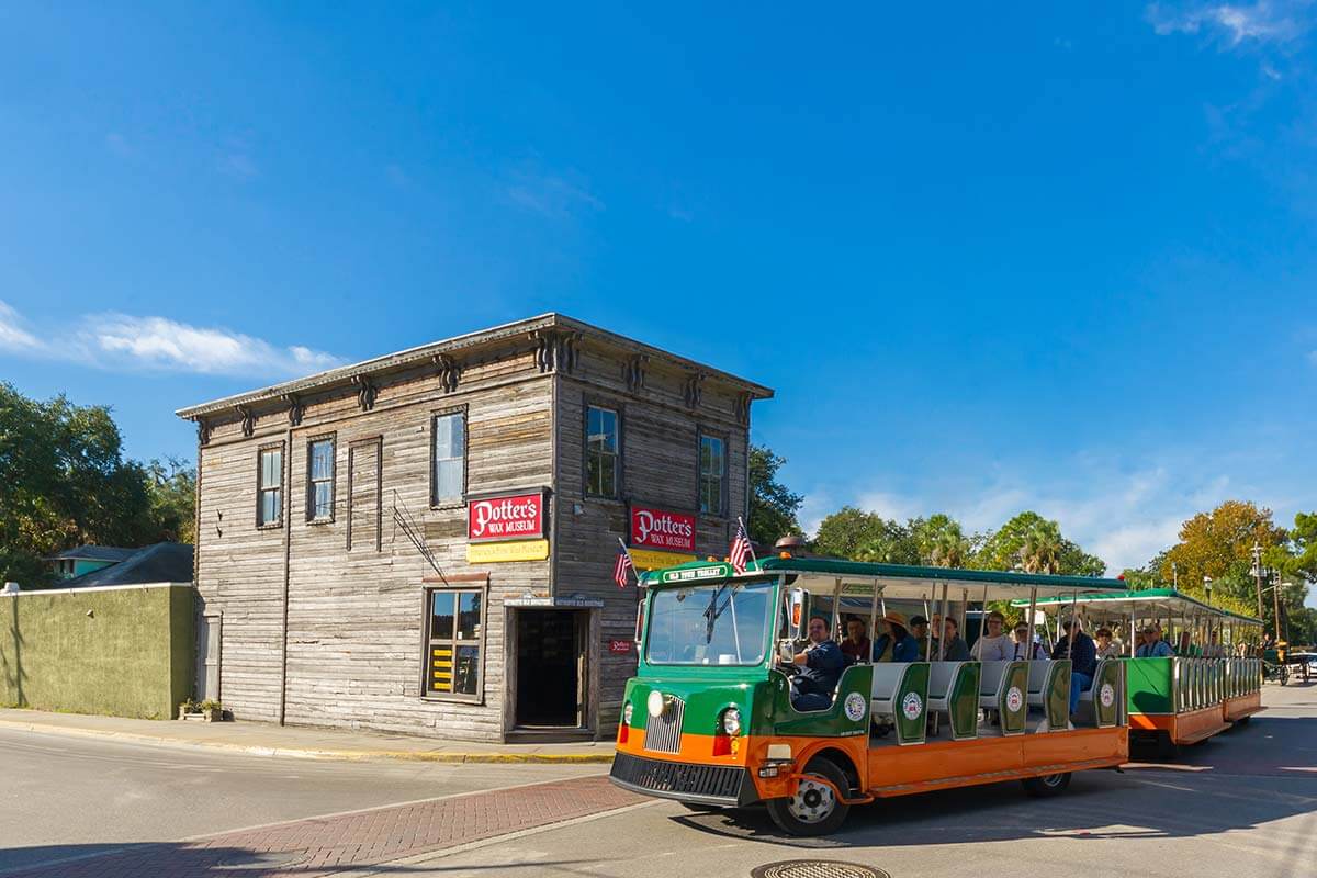 St. Augustine Old Town Trolley at Potter's Wax Museum