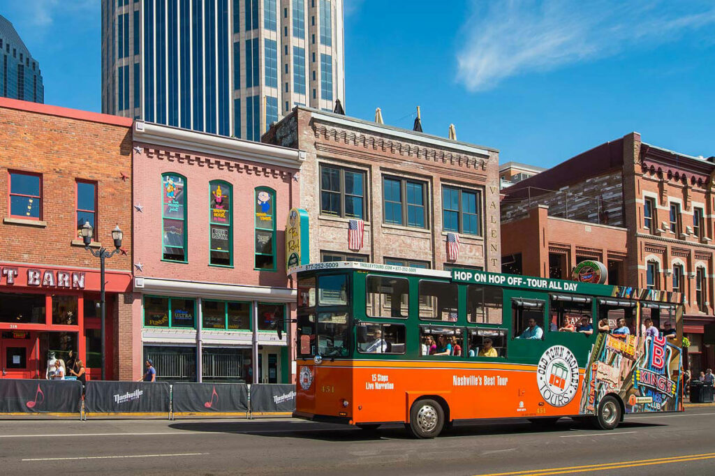 Trolley on Broadway Street, Nashville