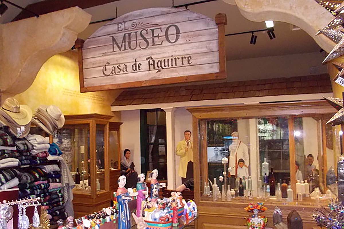 Casa de Aguirre