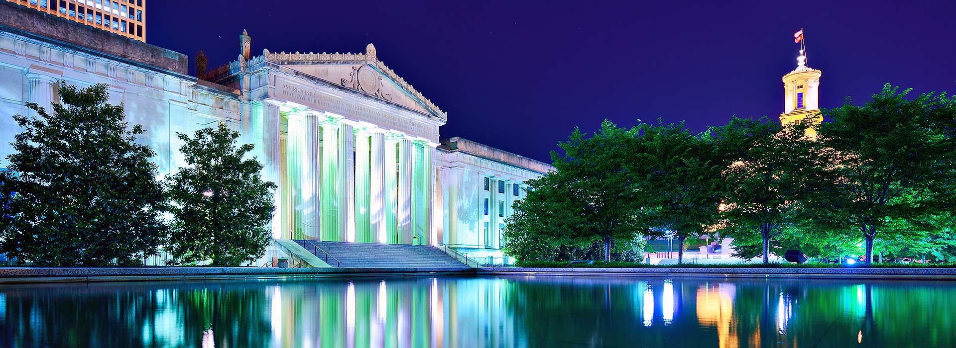 Nashville legislative Plaza at night