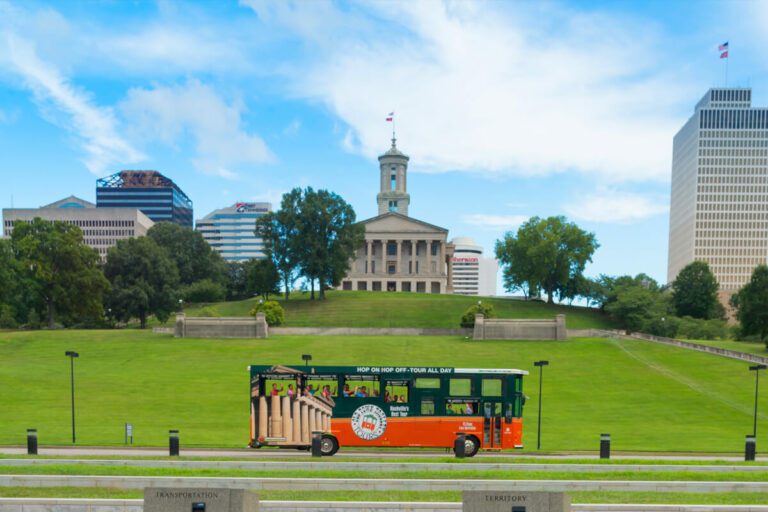 Old Town Trolley Tour with Nashville State Capitol