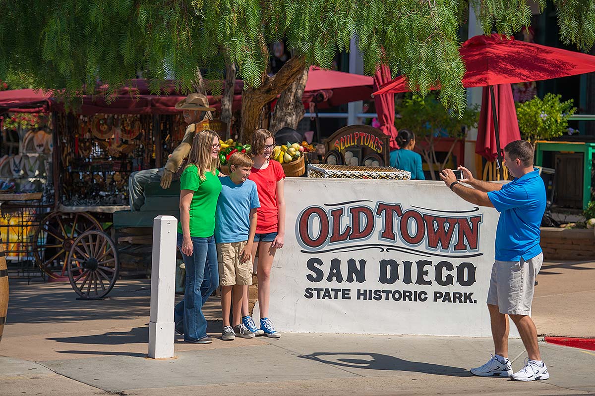 family at Old Town San Diego State Park