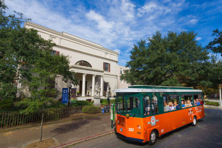 Trolley tour savannah