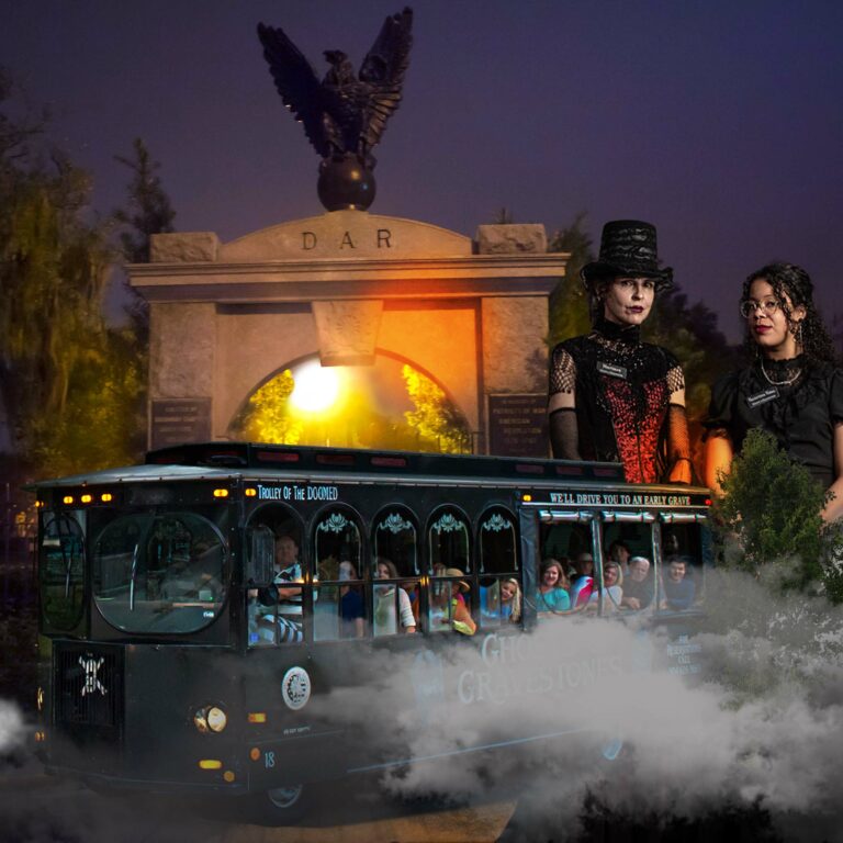 Savannah ghost town trolley