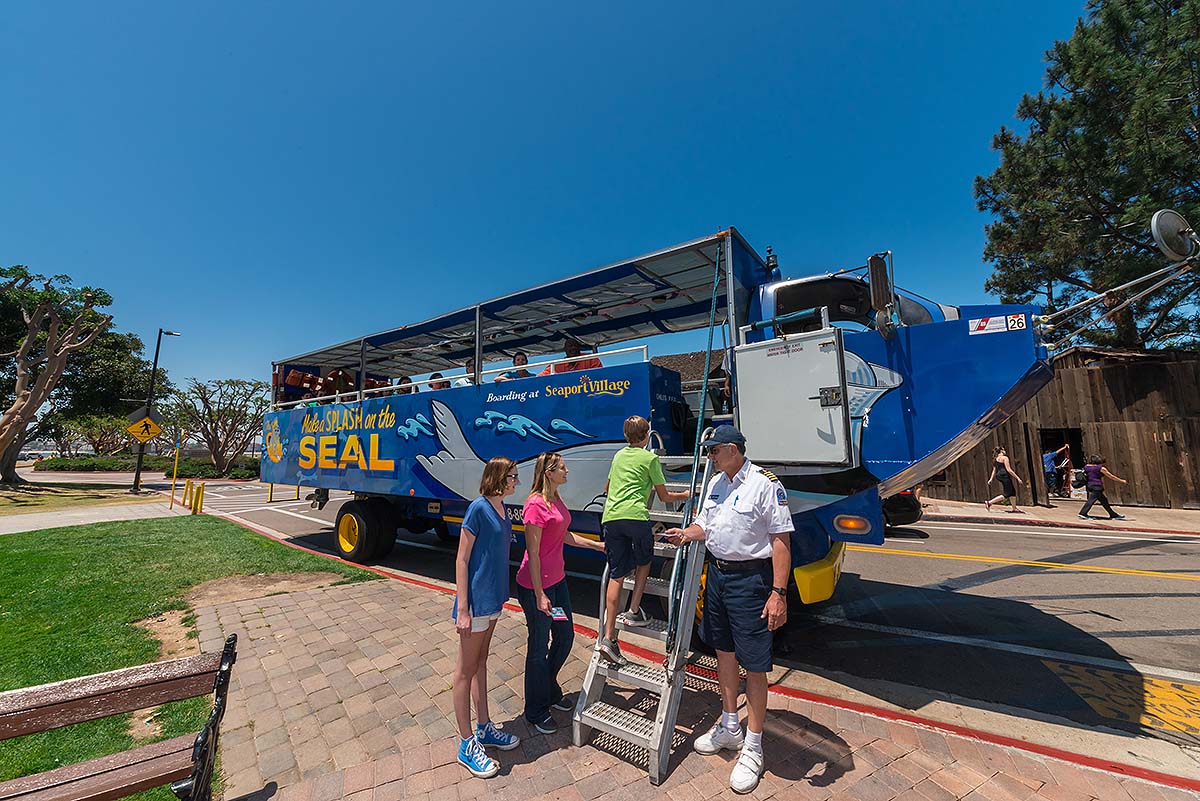 guests boarding San Diego SEAL Tour