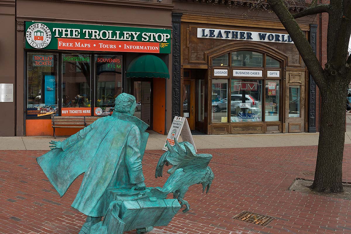 Boston trolley stop store welcome center