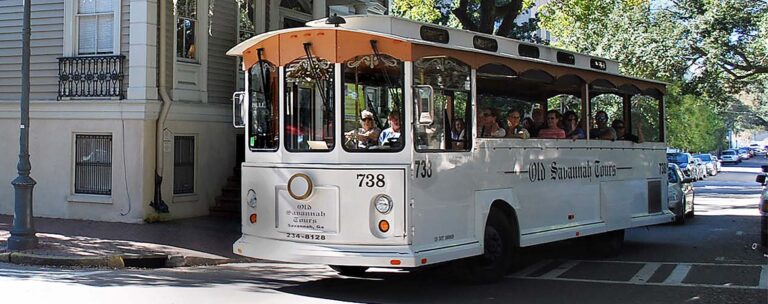 Old Savannah Tour trolley