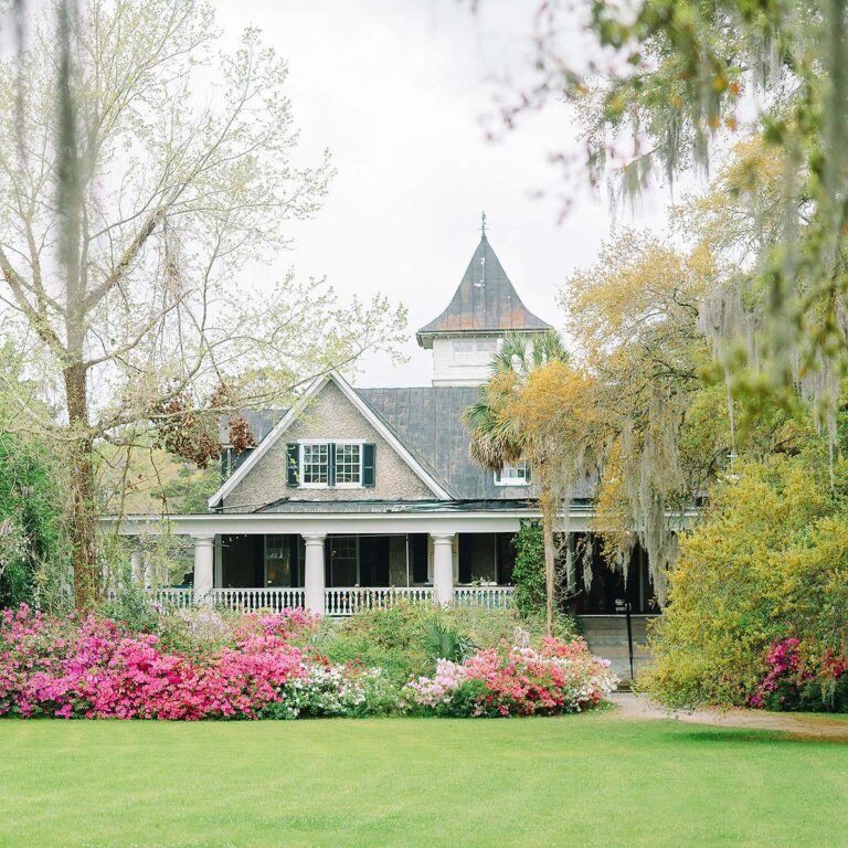 Magnolia Plantation house