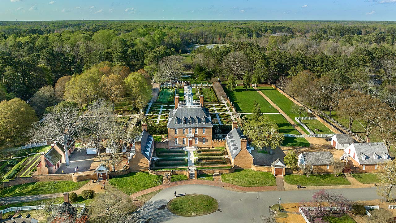 Governor's Palace in Williamsburg Virginia