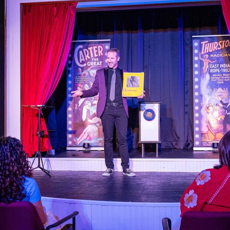 Magic Saloon performance