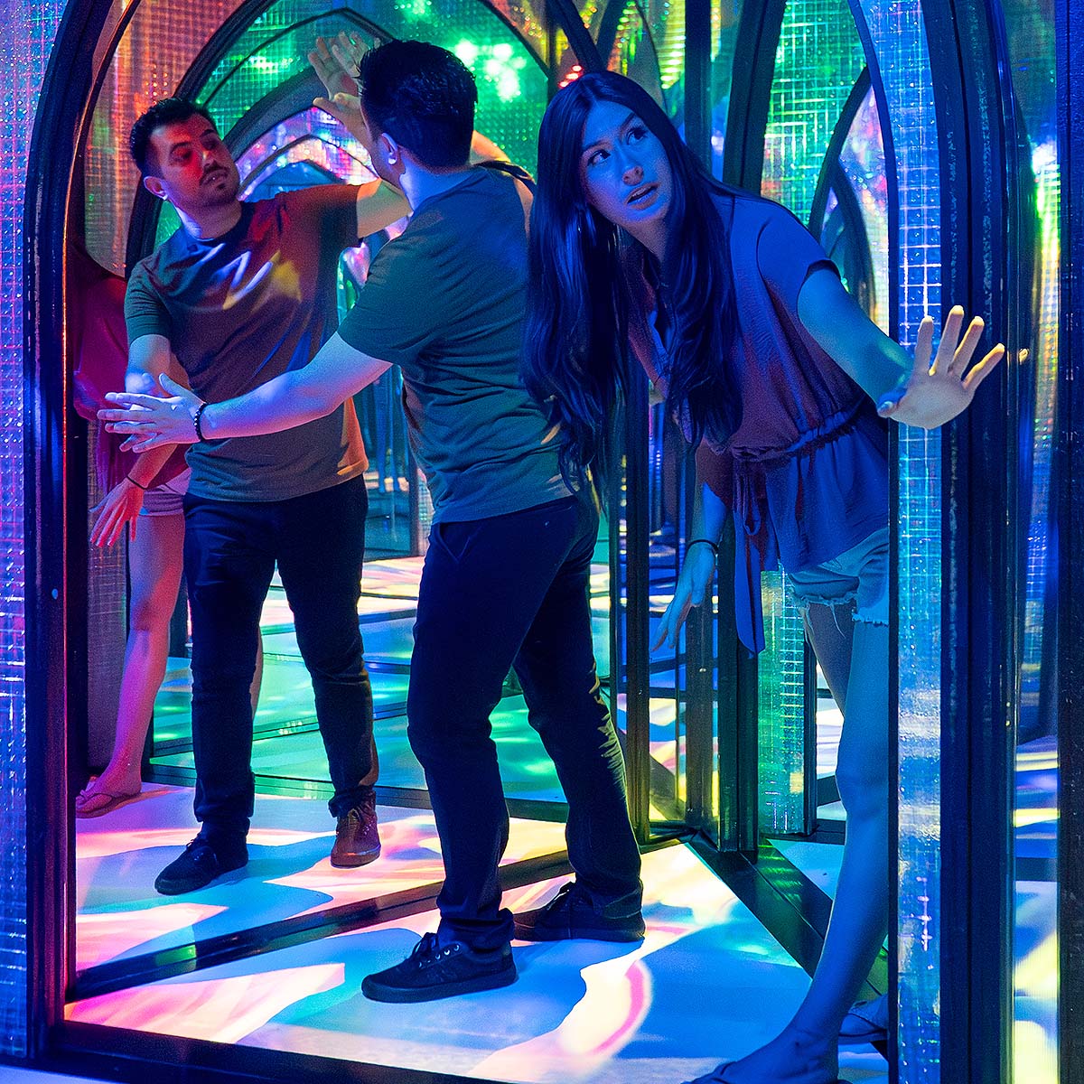 couple at mirror maze